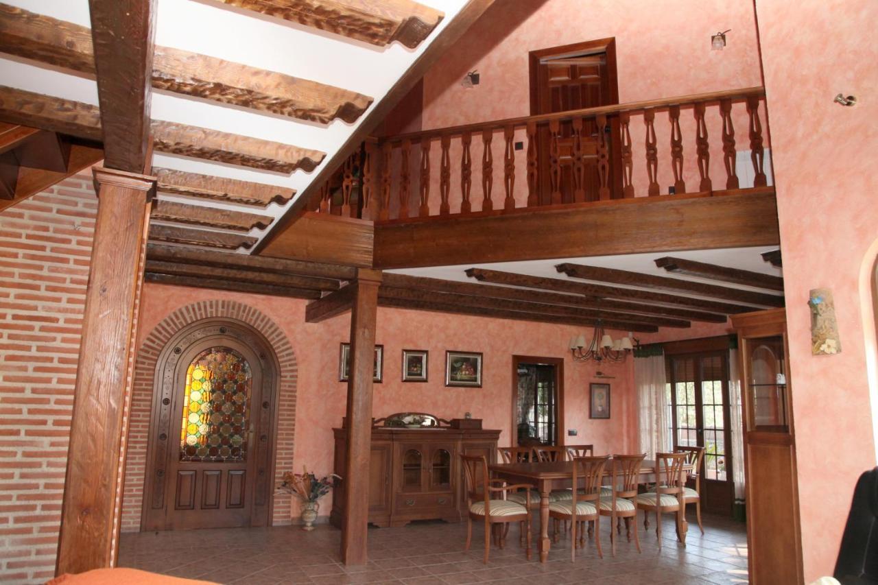 El Torreon Del Buho Arenas de San Pedro