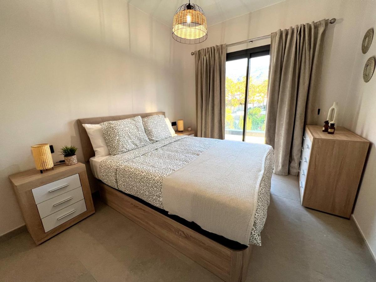 Apartamento Lujoso Completo, Piscina, Terraza Con Vistas Al Teide Puerto de la Cruz (Tenerife)