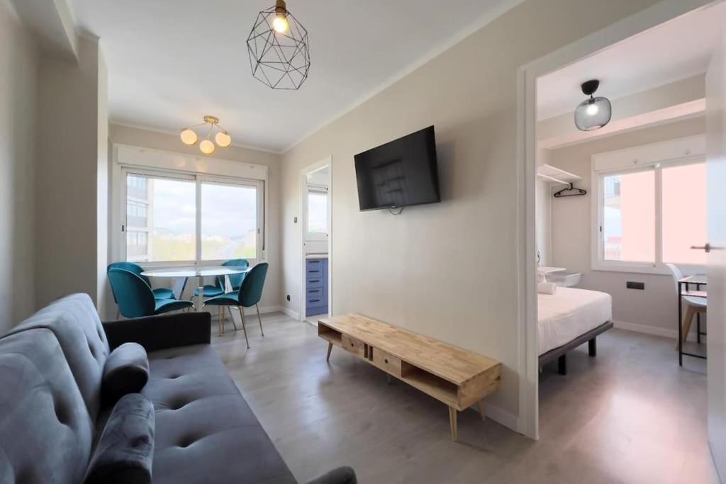 Apartment Bebarceloner Sant Andreu - 3 Bedrooms