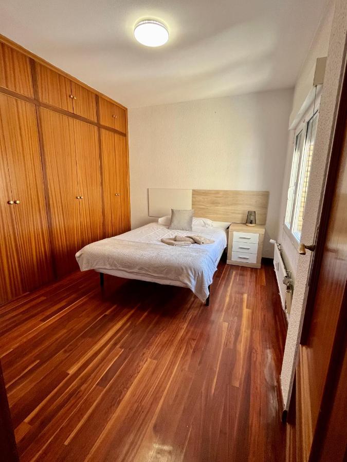 Atuaire Luminoso Duplex En Reyes Catolicos Parking Incluido Apartment Burgos
