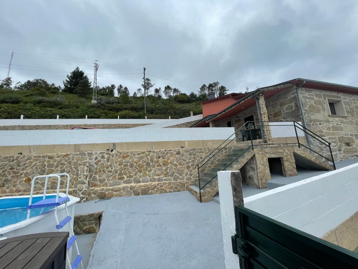 La Casa De Dora En La Escusa * A Armenteira
