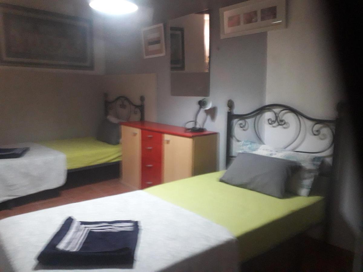Habitación en casa particular Casa De Pueblo Cerca El Centro Jijona