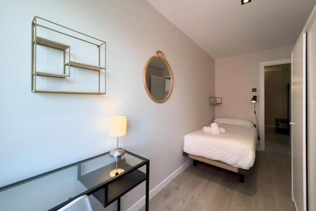 Bebarceloner Sant Andreu - 3 Bedrooms Apartment *