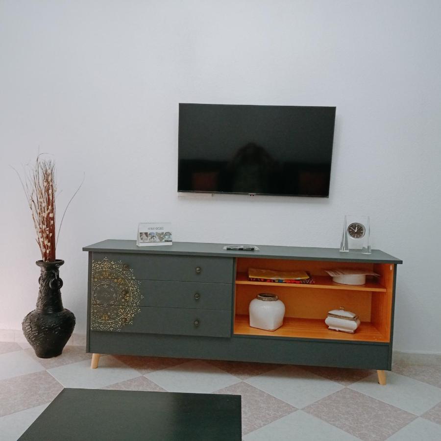Apartment R Y M 1950