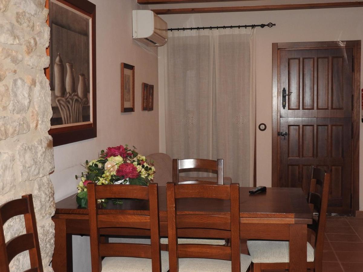 Casa Arcadio * Villar de Canes
