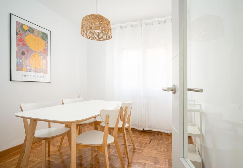 Myhousespain - Centrico Piso En * Gijón