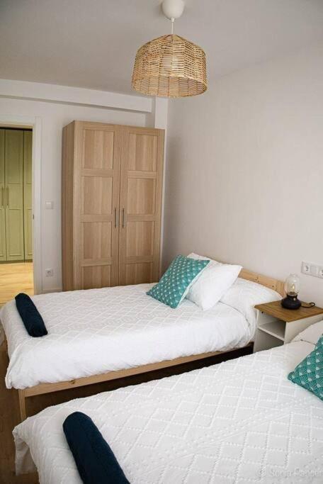 Apartamento De Diseno 2 Playas Apartment Gijon