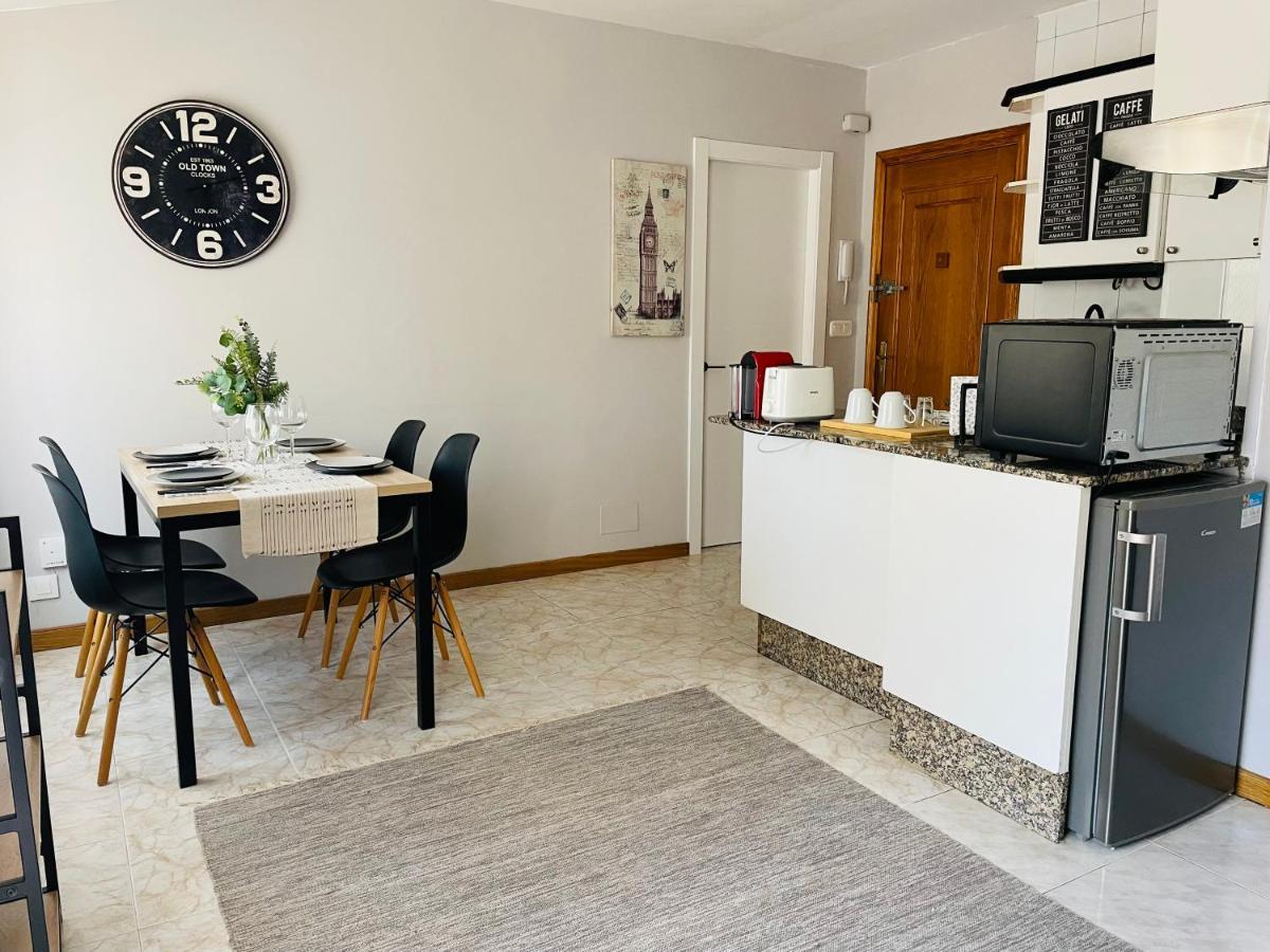 El Apartamento De La Colegiata Apartment *