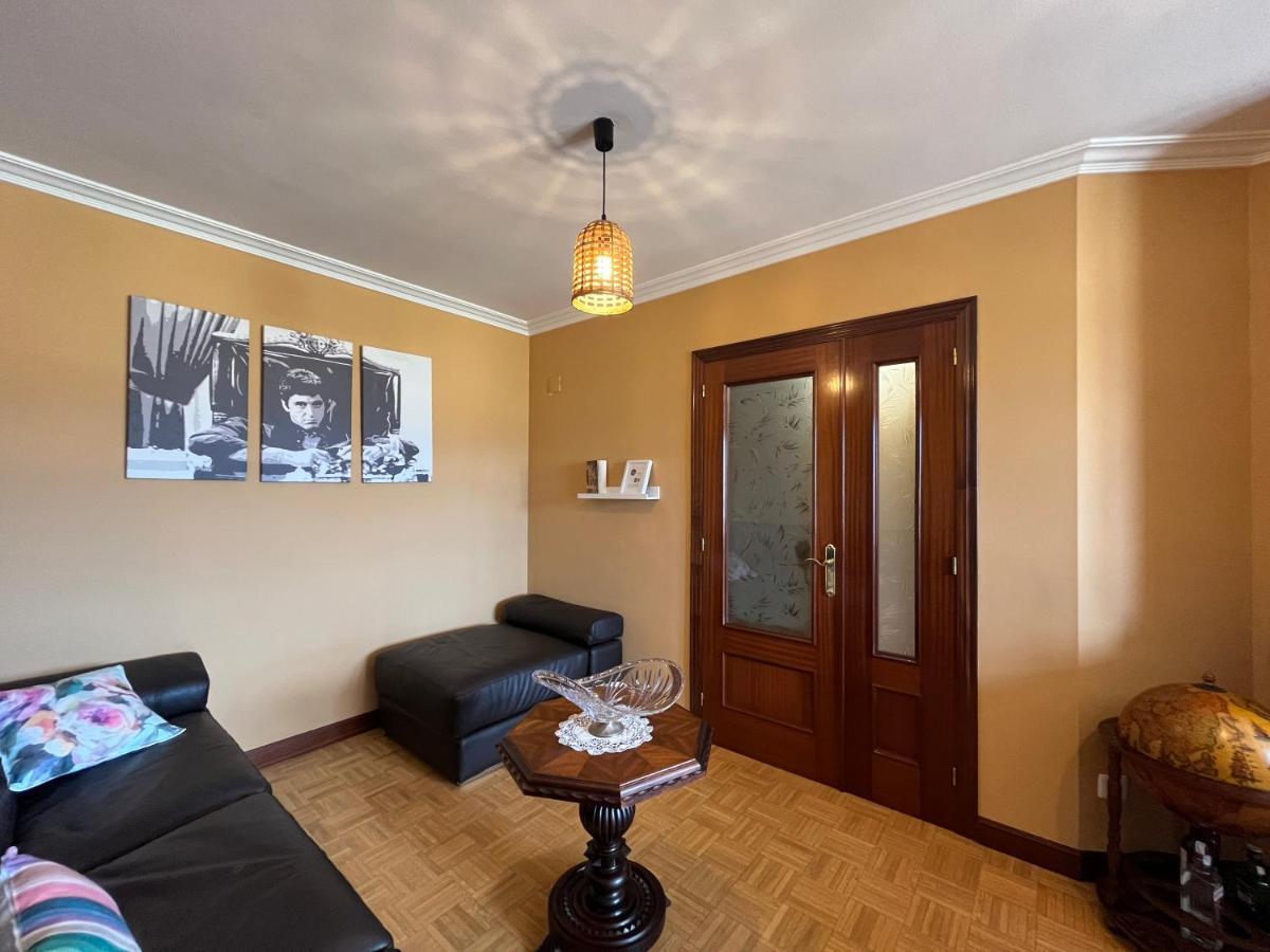 Aramar Apartment