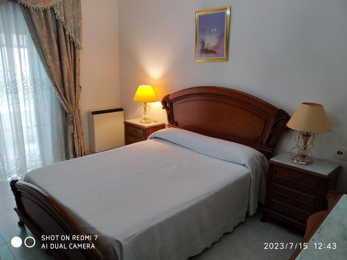 Apartment 93 Avenida Portugal Ourense