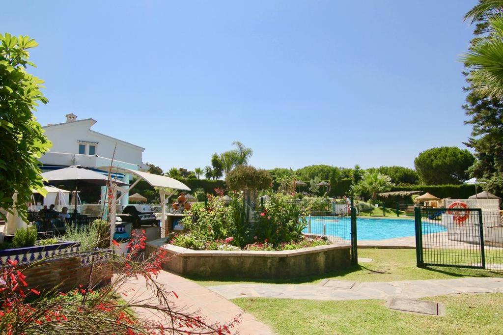 Miraflores Sea View With Garden