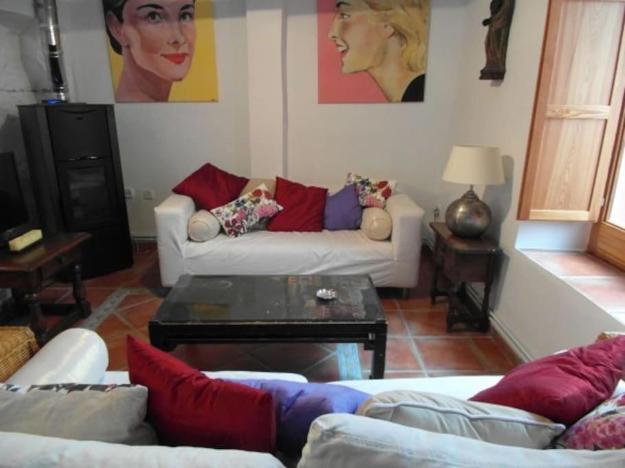 Casa Regina Casco Antiguo By Delucaco