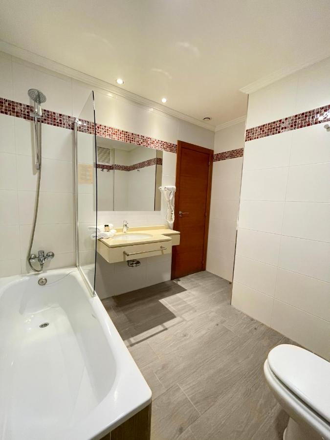 Hotel Rias Bajas