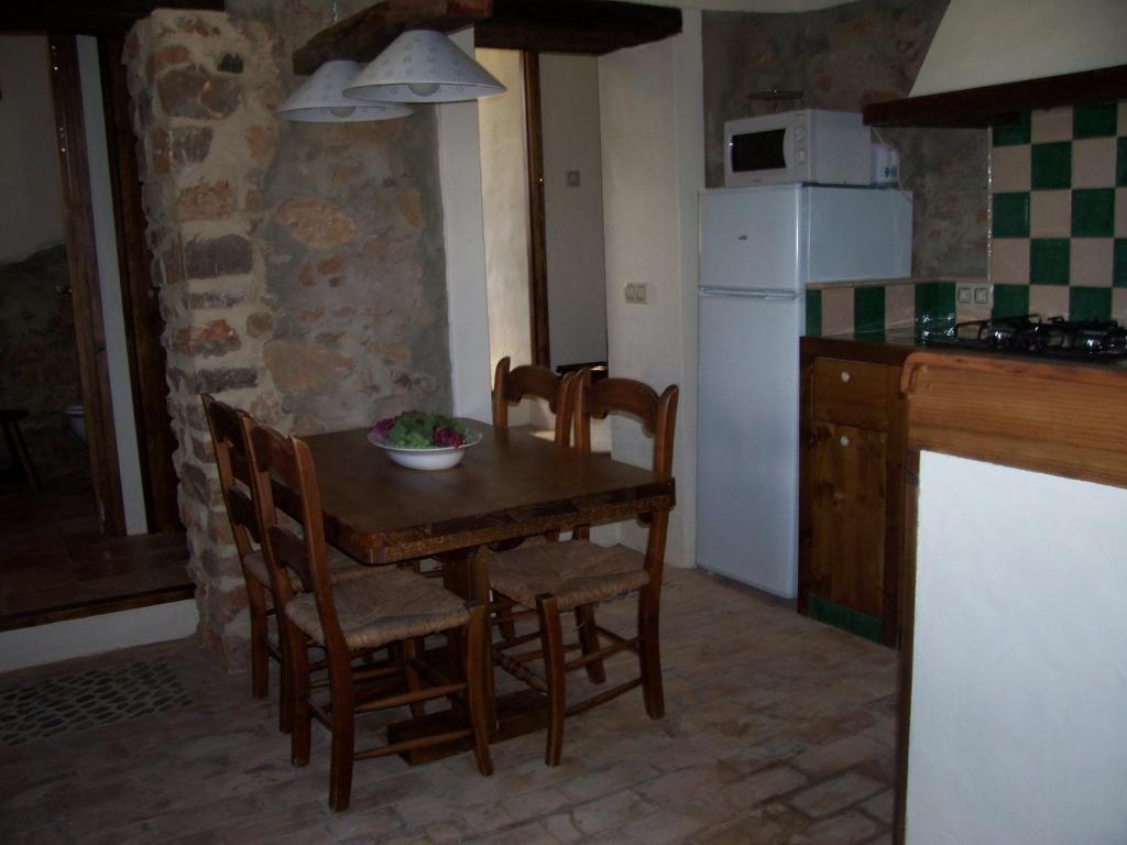 Casa De Abajo Сasa de vacaciones Prado Del Rey