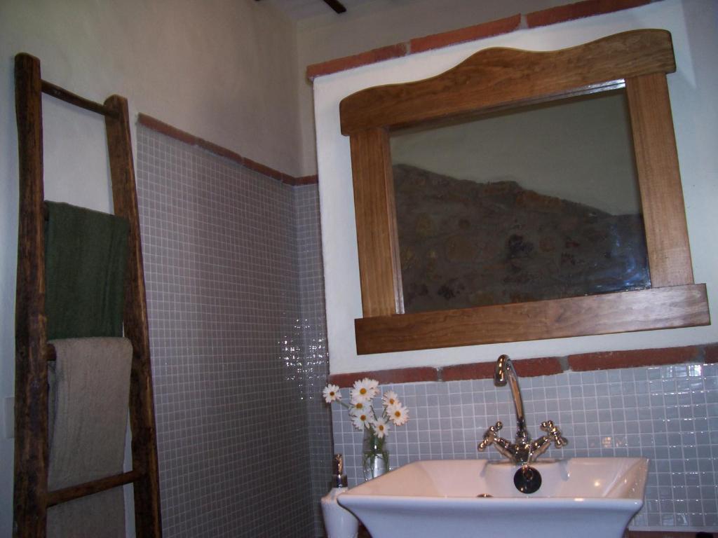 Casa De Abajo Prado Del Rey