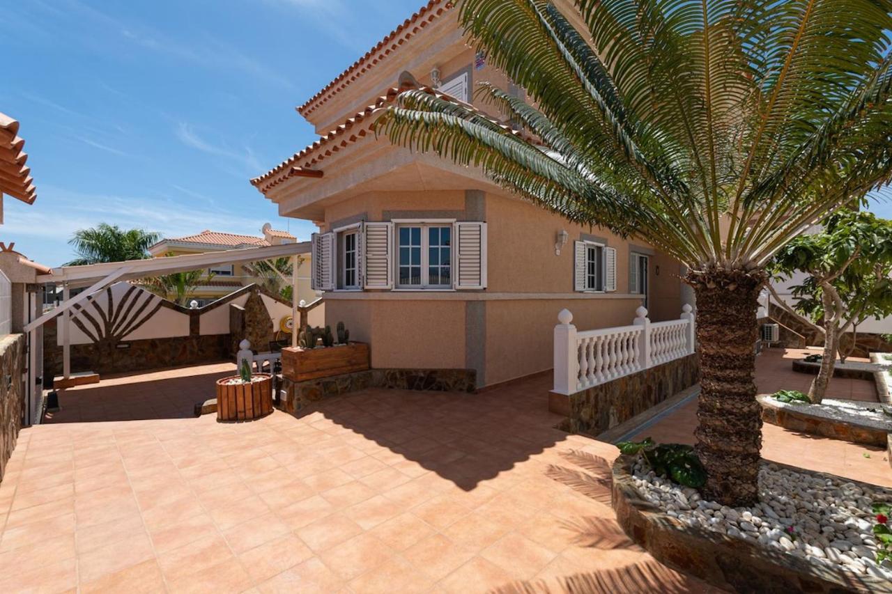 Villa Hills Villas *