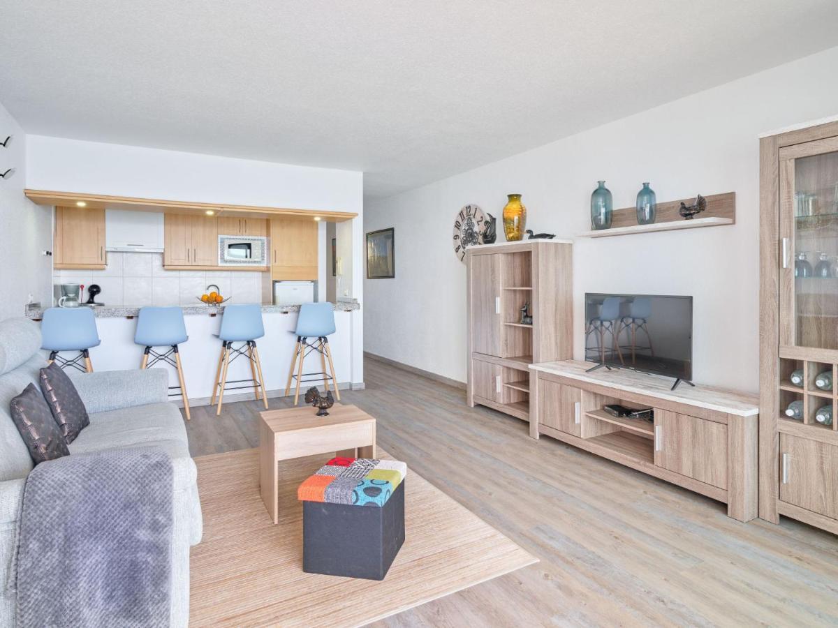 Apartment Sea View Neptuno By Interhome