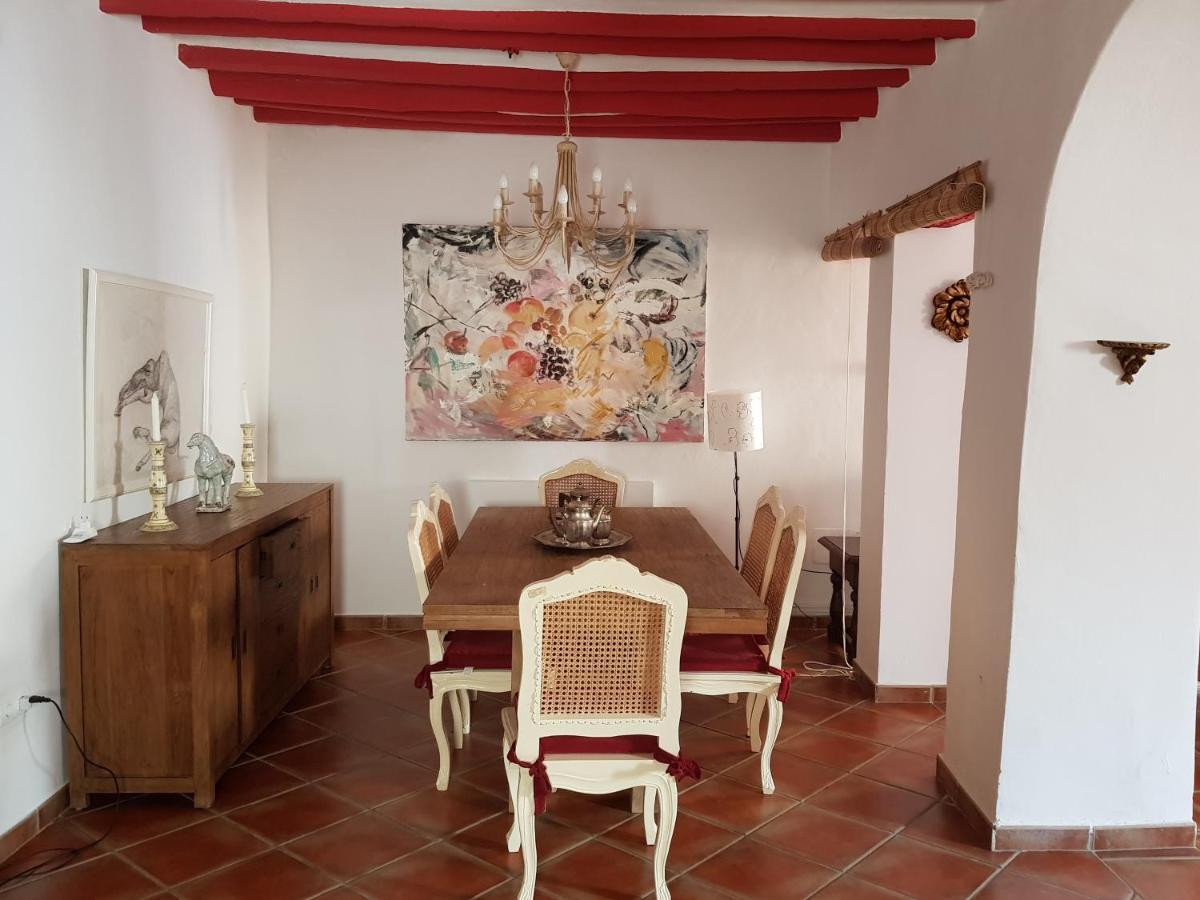 Casa Regina Casco Antiguo By Delucaco