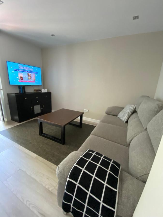 La Goleta Apartment *