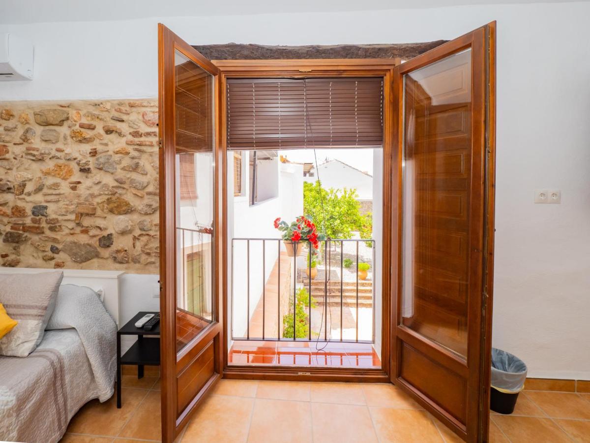 Cubo's La Casa Del Arco Pajaro