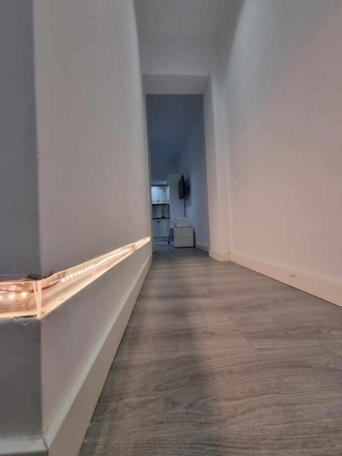 Acc Vergara Opcion De Parking Apartment