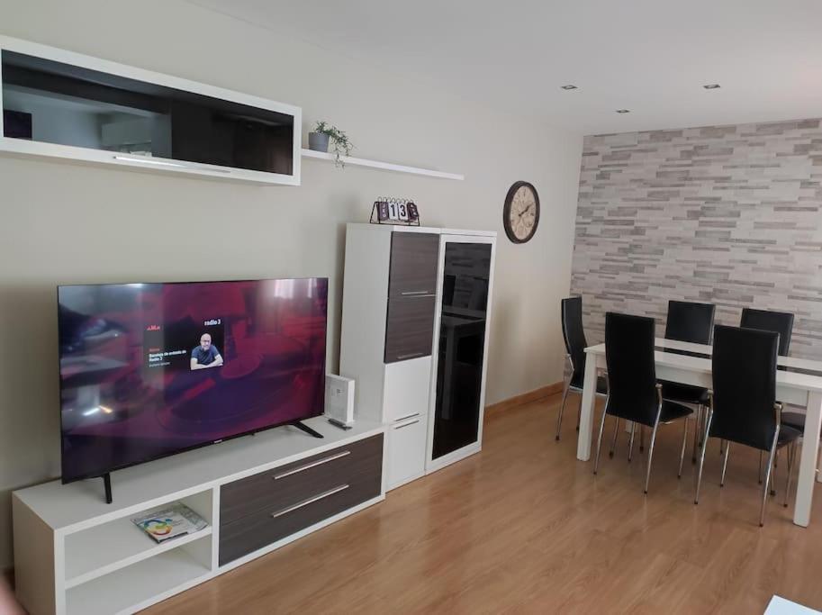 Apartamento Laucar Vivienda De Uso Turistico *