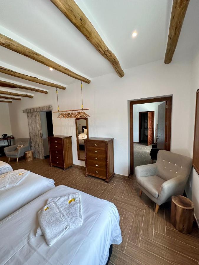 Bed & Breakfast El Amparo Alhama de Granada