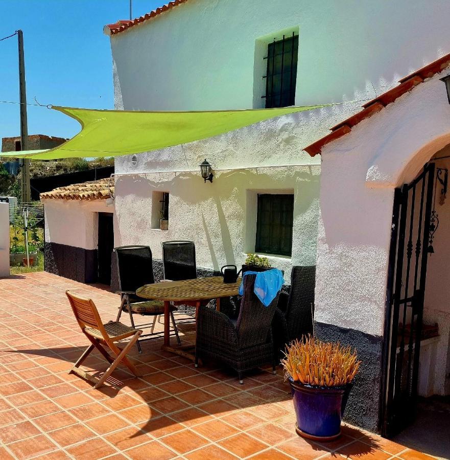 Cortijo Nudista Con Vistas