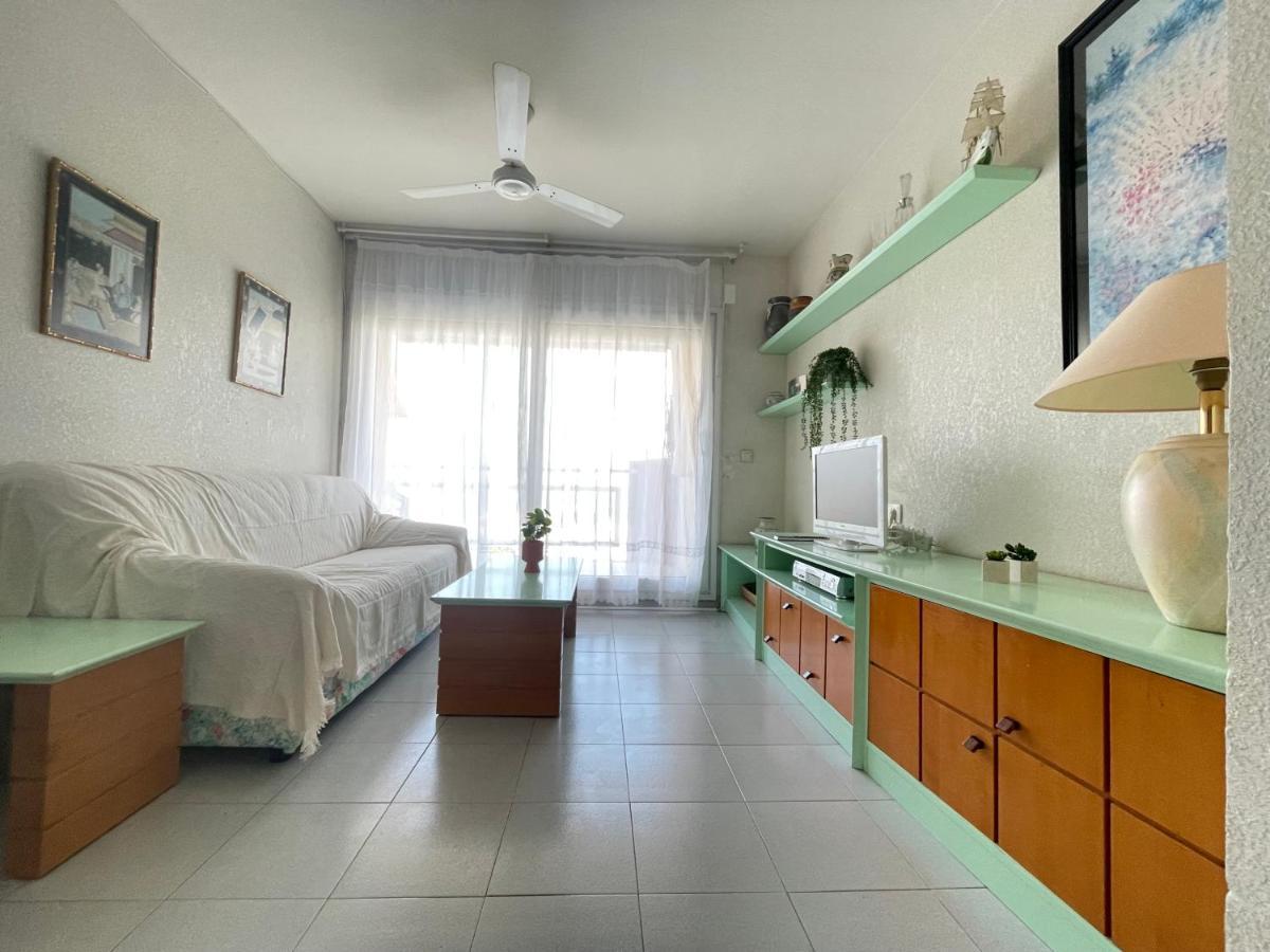 Apartamento Roc Mar 4 3c Apartment *