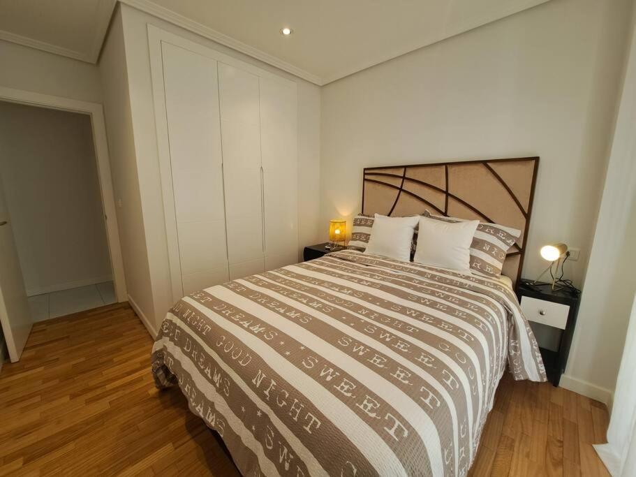 Panxon, A Unos Metros De La Playa. Apartamento Nigrán