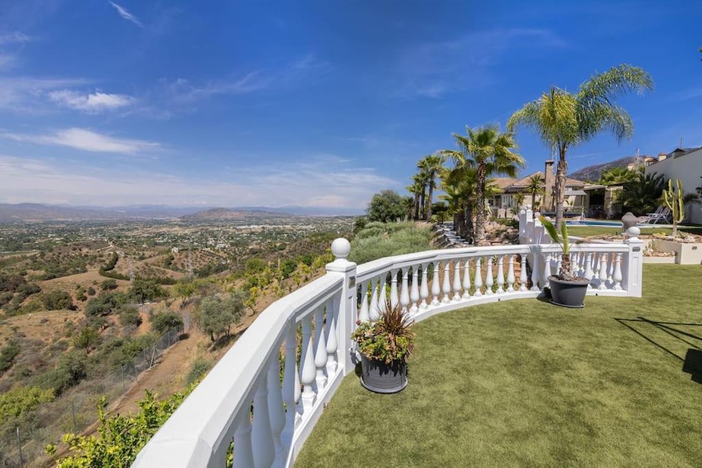 Ayma Casa Margarita Villa *
