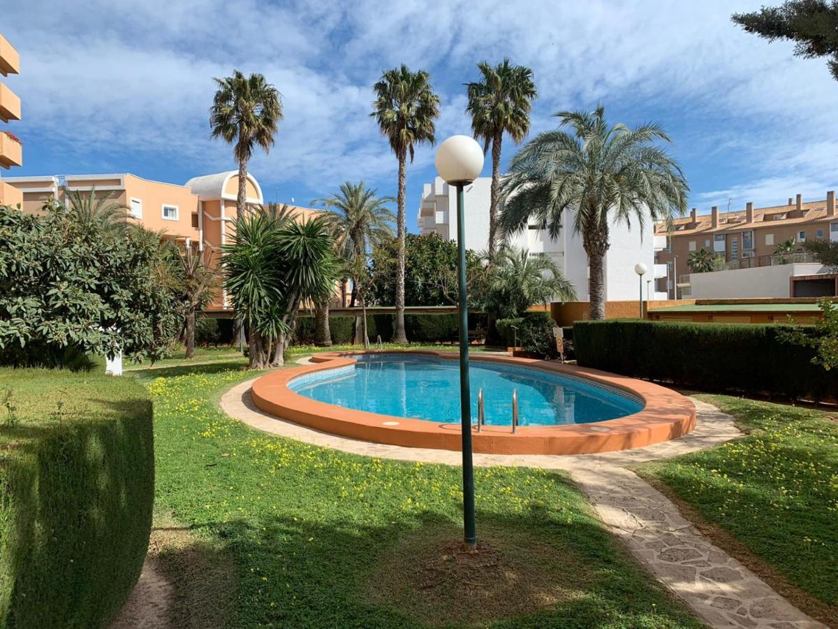 Apartamento De 3 A 100 M De La Playa Del Arenal, Javea *