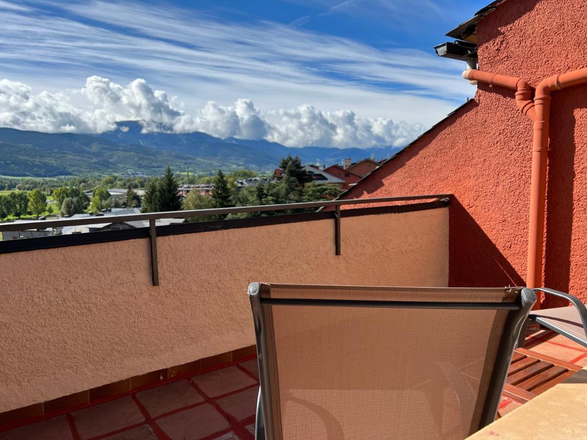 Piso Vistas Y Piscina Apartamento