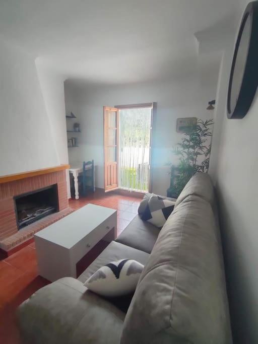 Ventana Al Albarracin Apartamento