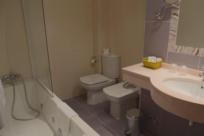 Hotel Puerta De Cazorla 3*