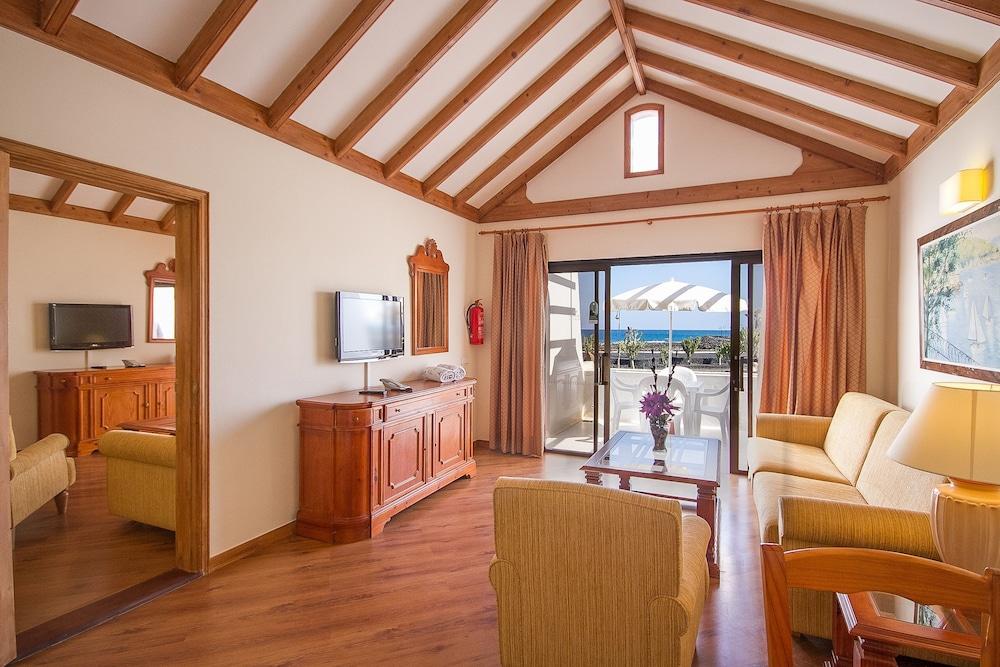 Hotel Sands Active 4*