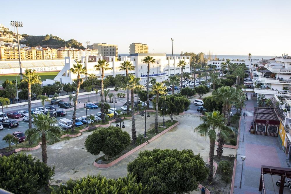 Toboso Hotel 3*