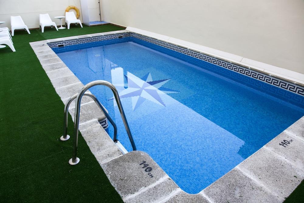 Toboso Hotel