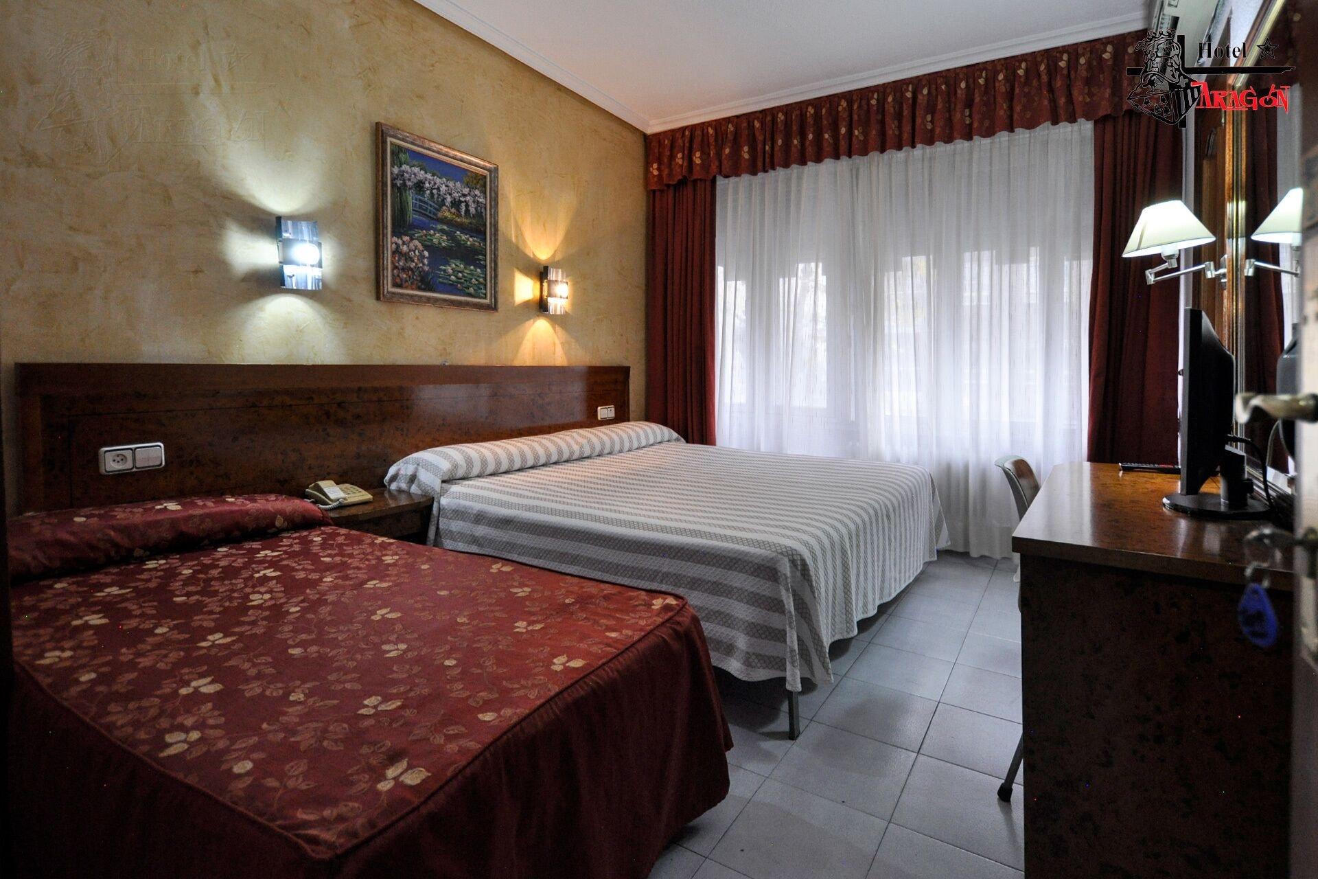Aragon Hotel
