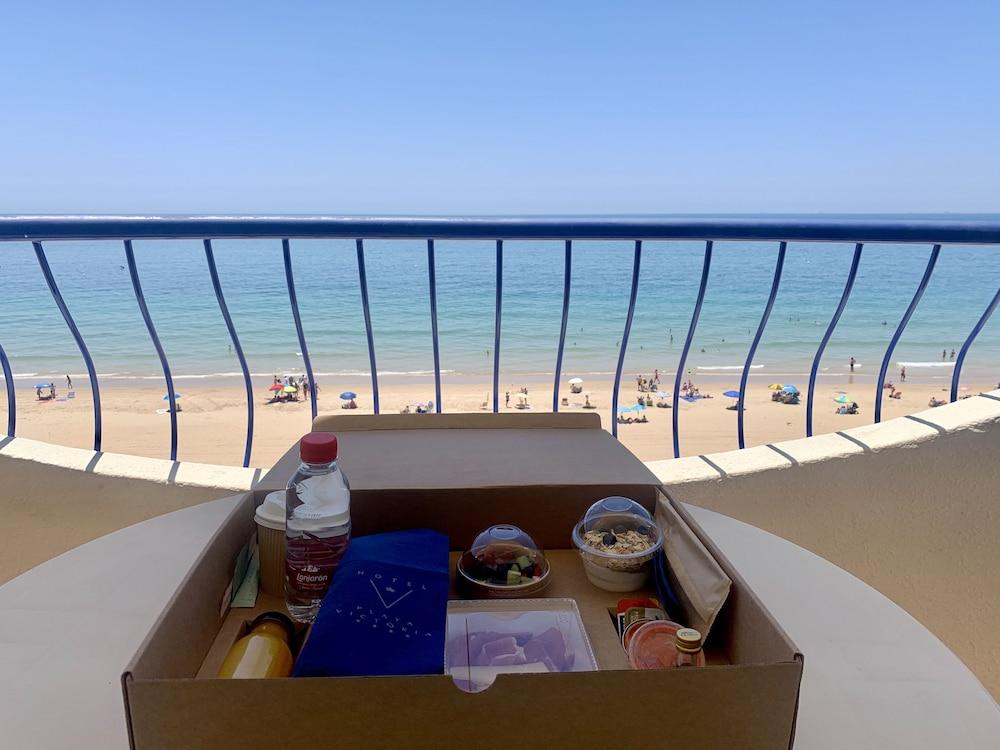Playa Victoria 4*