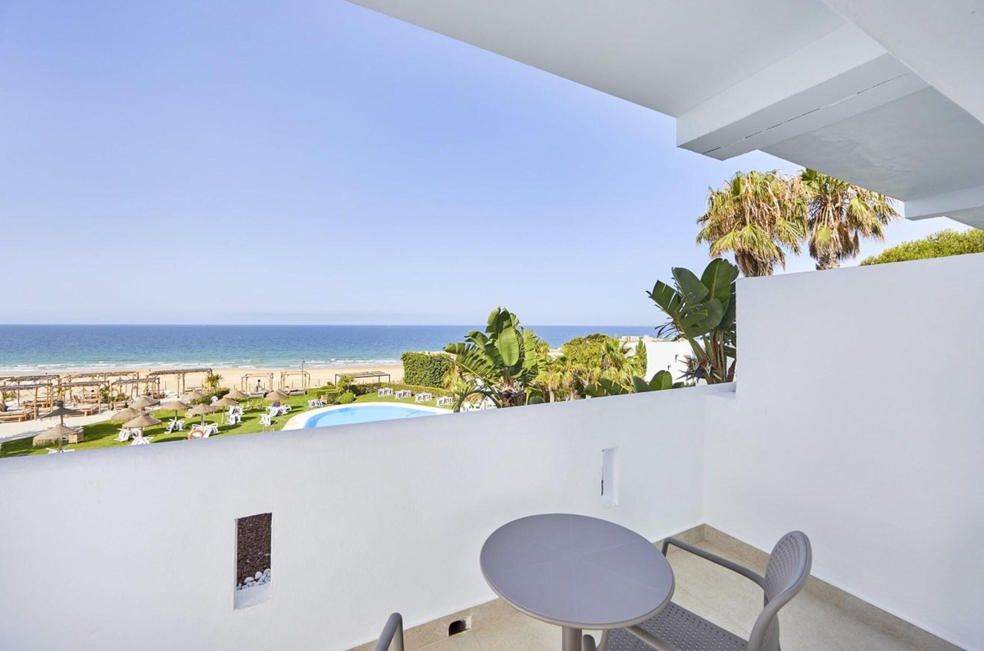 Fergus Conil Park Hotel 4*
