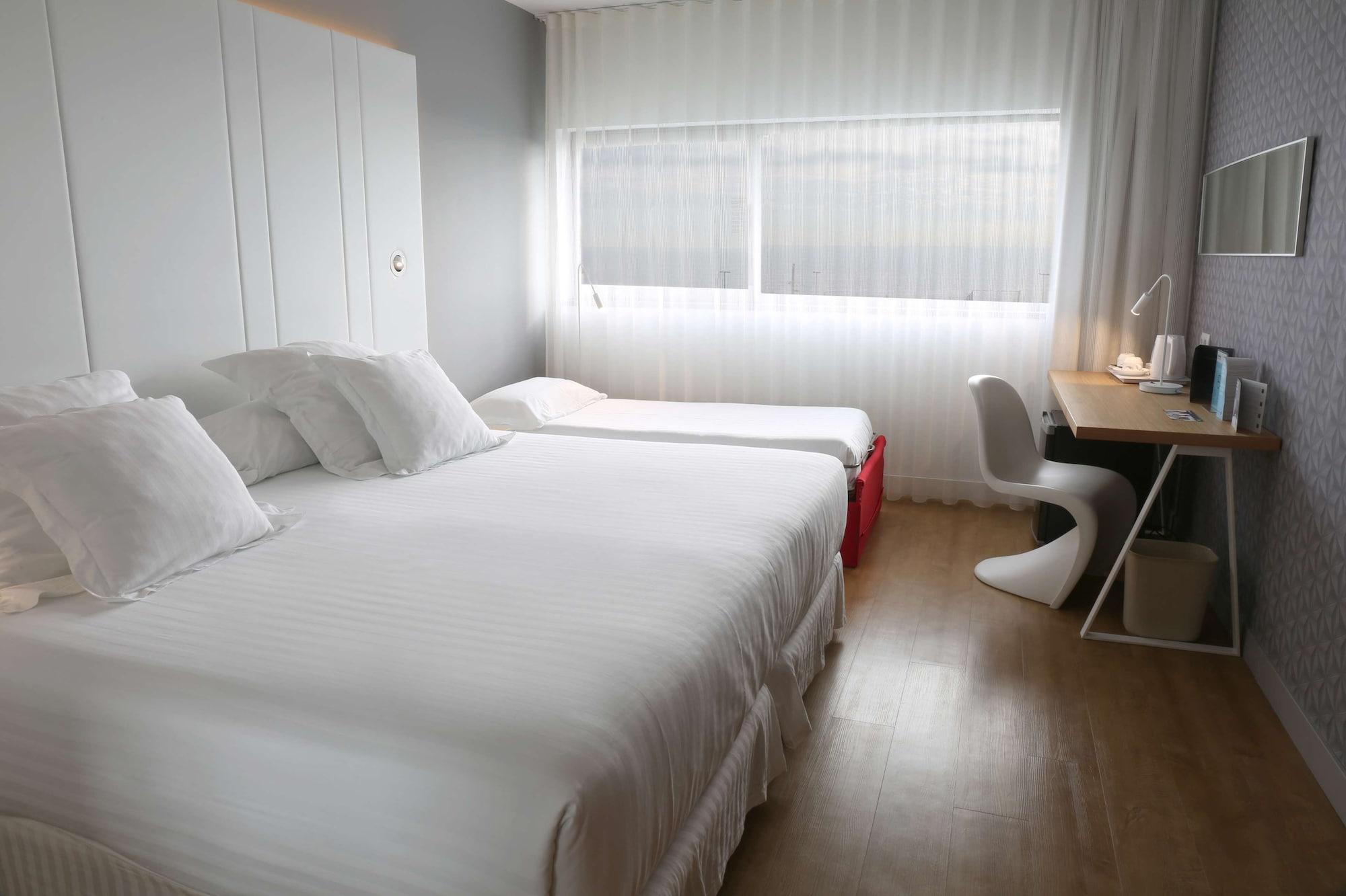 Hotel Occidental Atenea Mar Barcelona