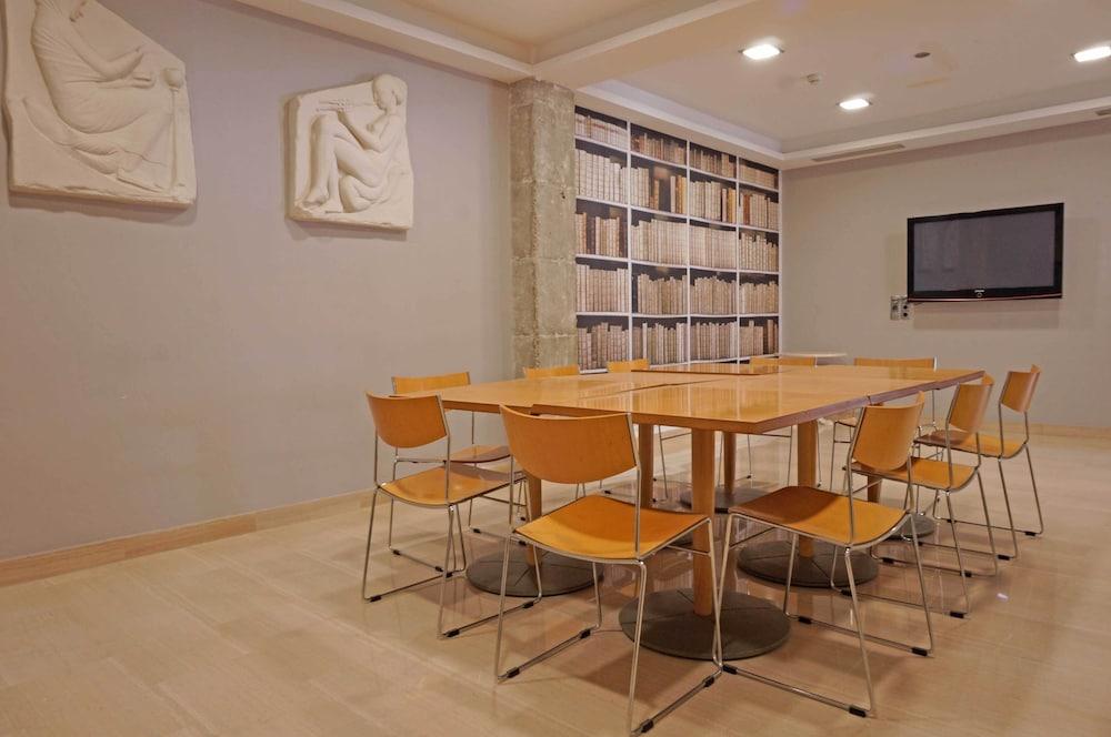 Cesaraugusta Hotel Zaragoza