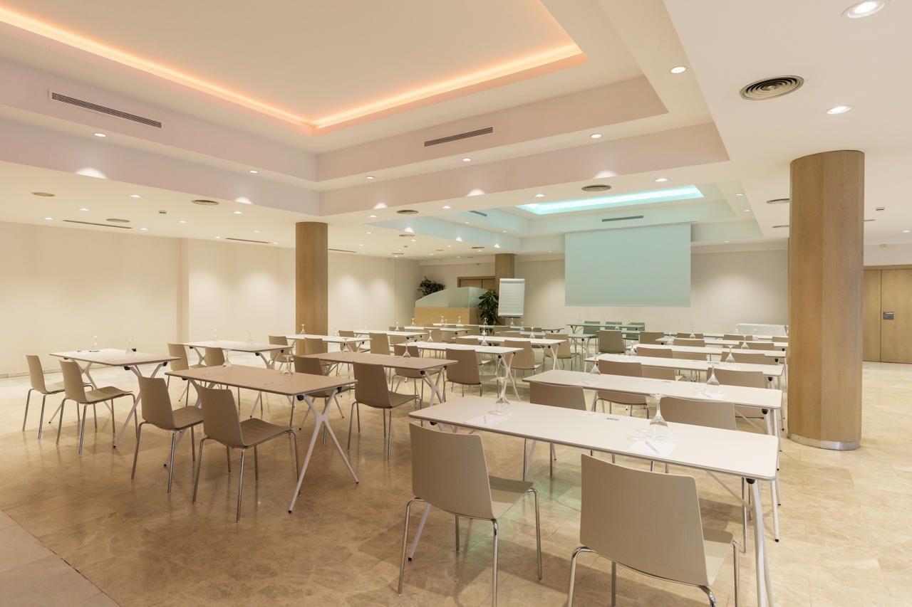 Catalonia Gran Verdi Hotel