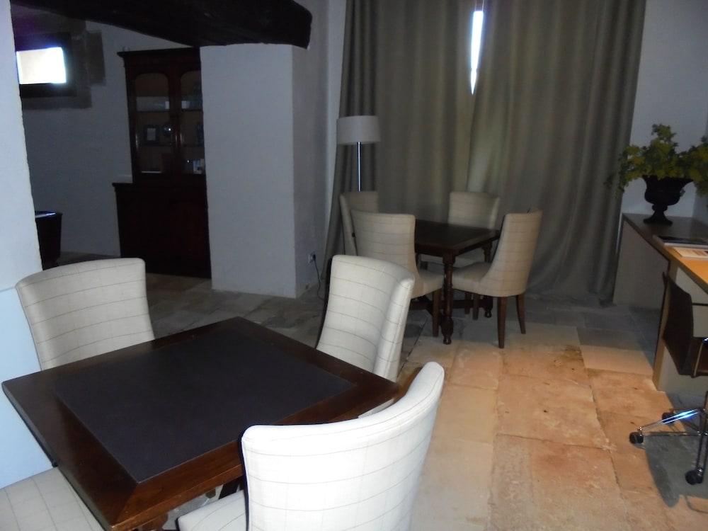 Hotel De Argómaniz