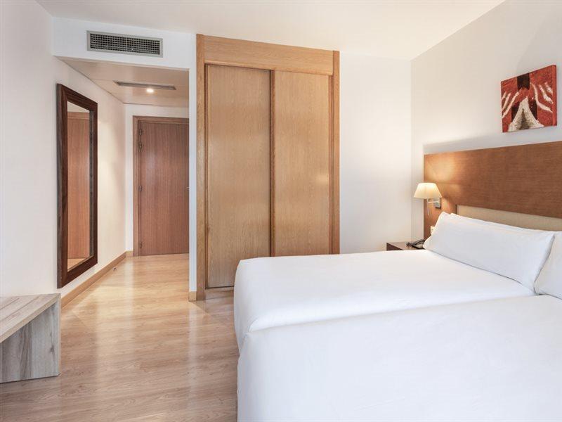 Catalonia Cañas 3* Viana (Navarre)