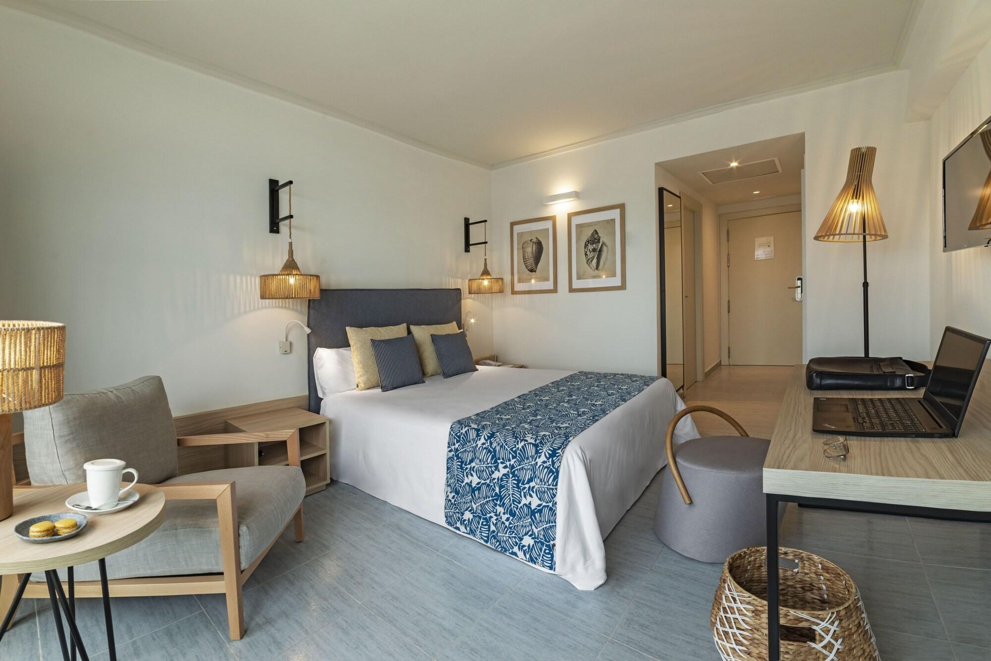 Cabogata Hotel 5*