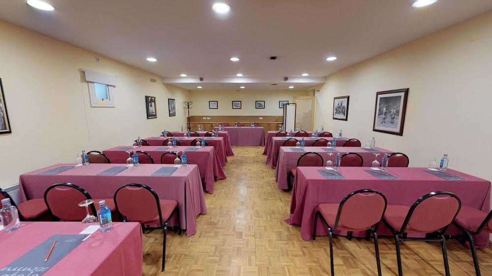 Virxe Da Cerca By De Compostela 4*