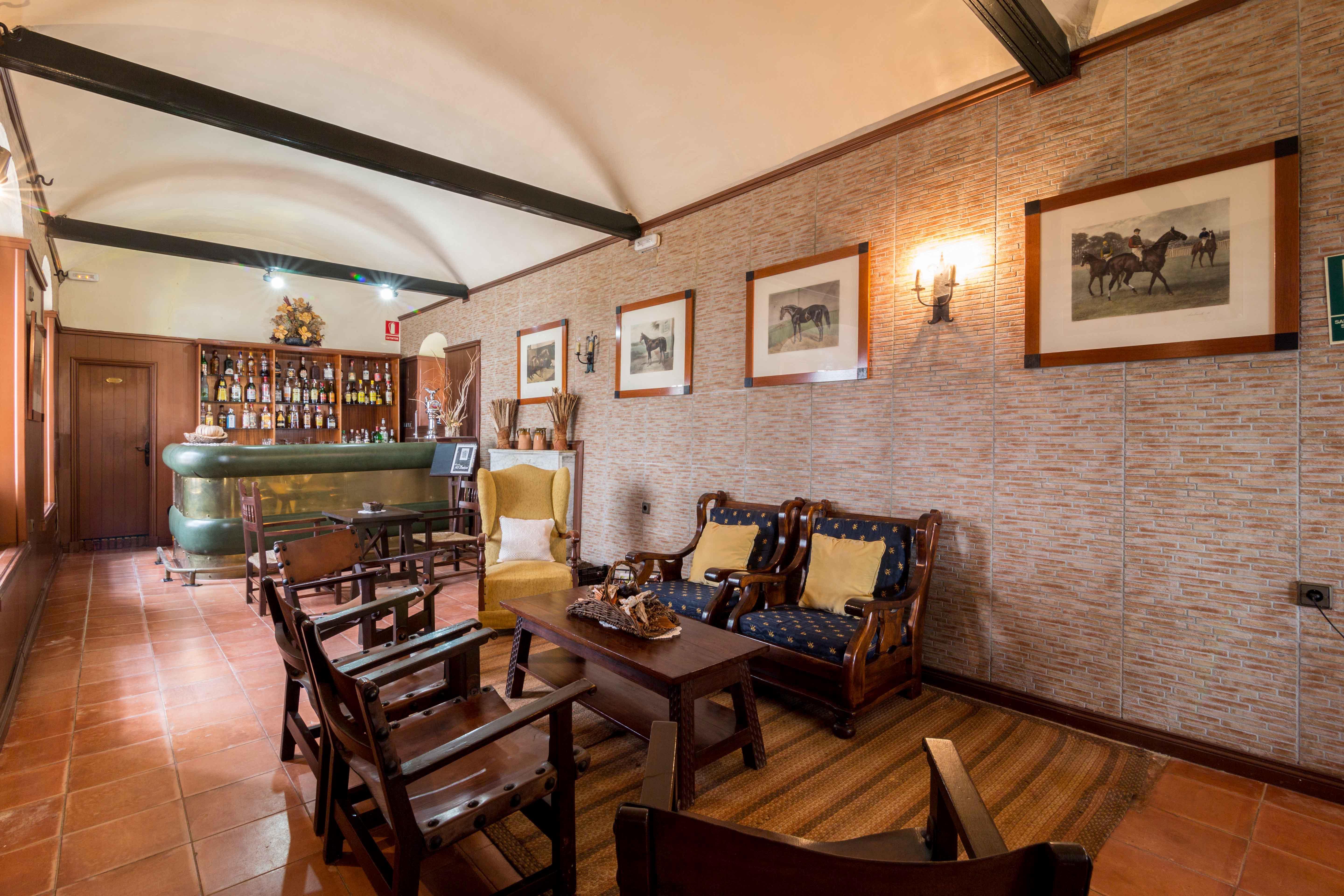 Hacienda El Santiscal Hotel 3*