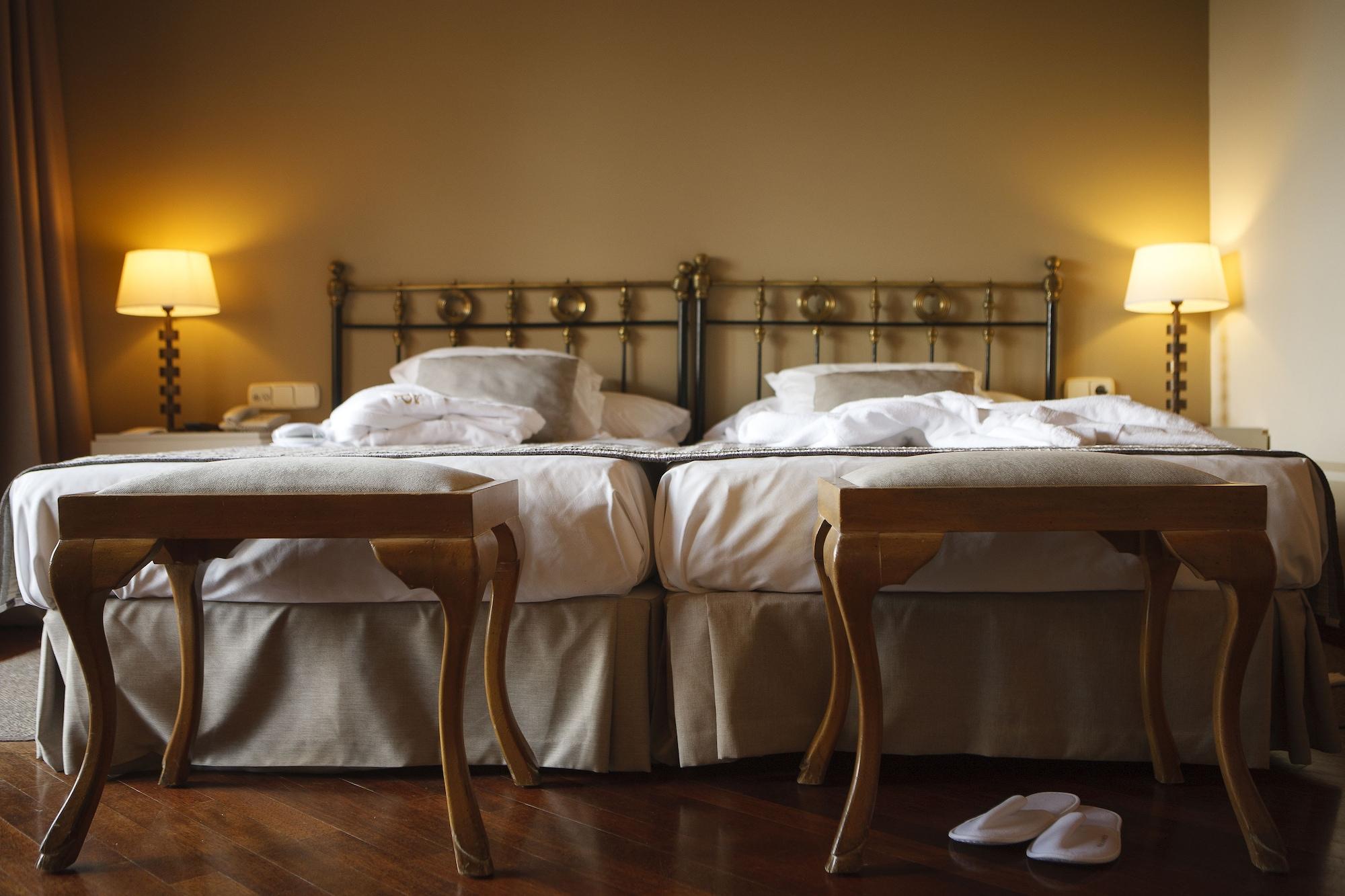 Hotel De 4*